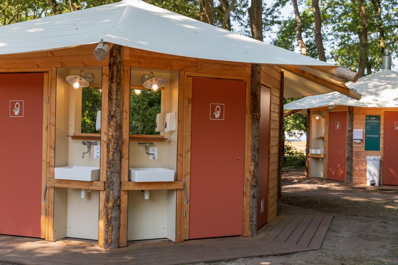 Chalets De Roos Beerze Exteriör bild